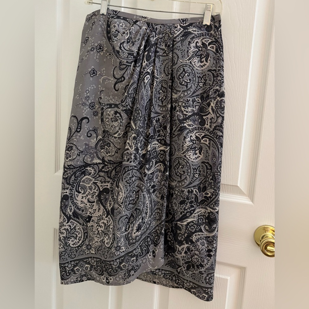 LAFAYETTE 148 Wool Silk Skirt sz 8 Grey Black